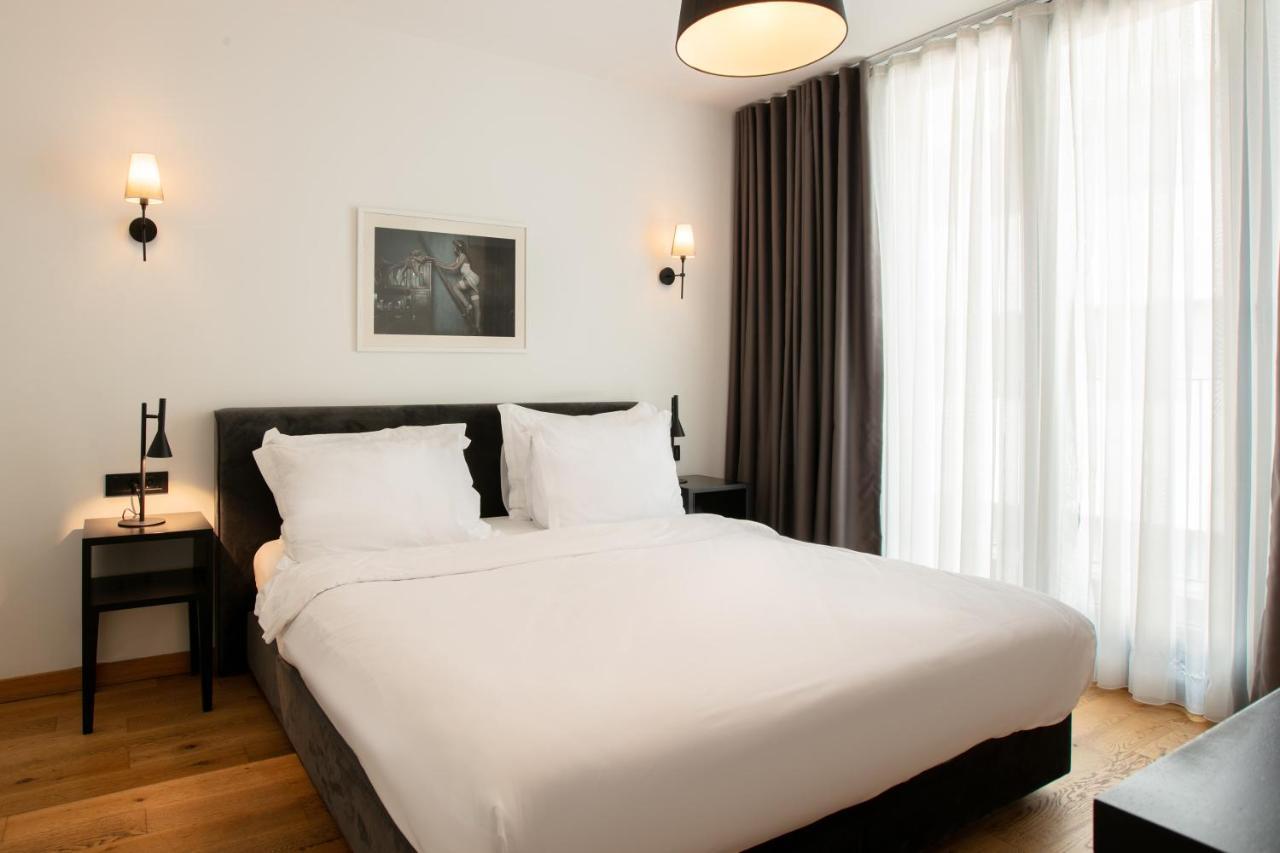Hotel apartamentowy Ando Living - Taksim Gumussuyu Townhouse Stambuł