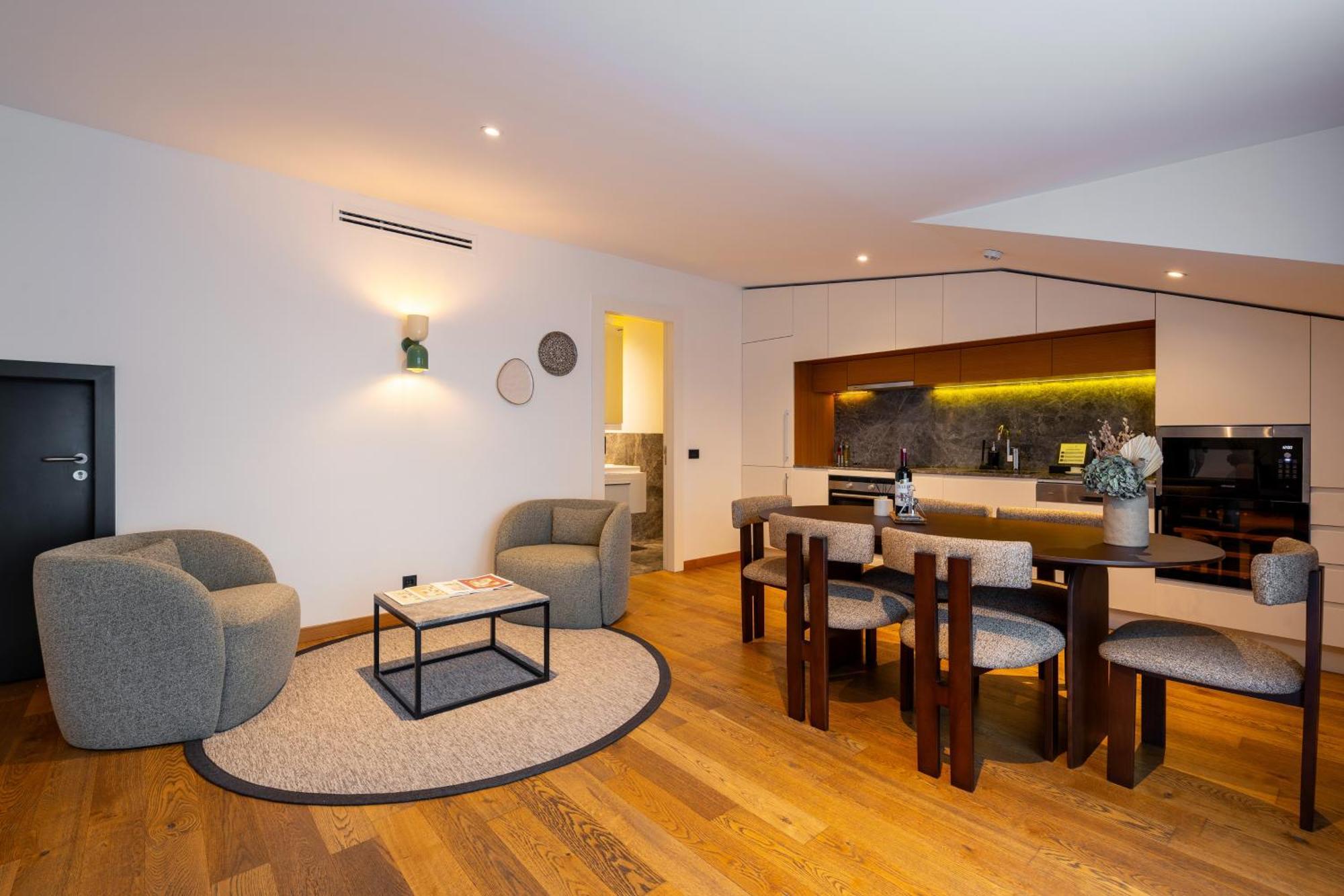 Ando Living - Taksim Gumussuyu Townhouse Stambuł