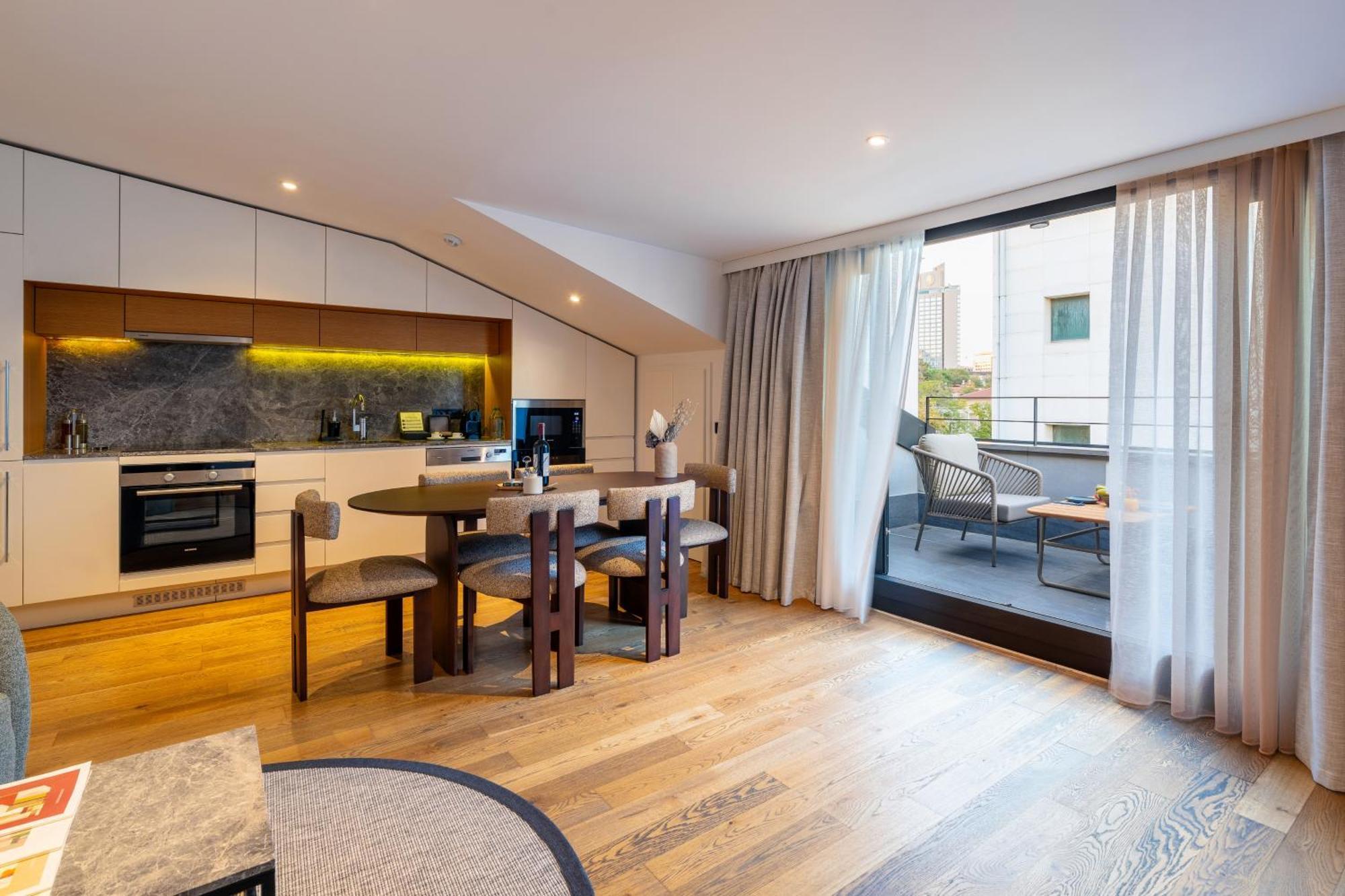 Hotel apartamentowy Ando Living - Taksim Gumussuyu Townhouse
